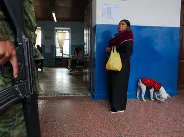 Ecuatorianos deciden en referéndum si endurecen penas contra narcotraficantes