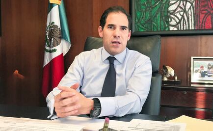 Considera Escudero intromisión "no grave" opiniones de Kelly y McCain