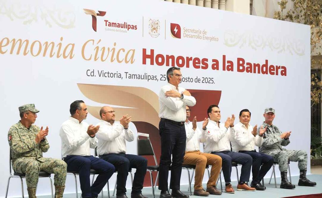 Américo Villarreal, gobernador de Tamaulipas, en ceremonia cívica de este 25 de agosto de 2025. [Foto: Especial]