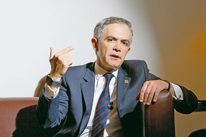 A Mancera le va mal con los Pumas