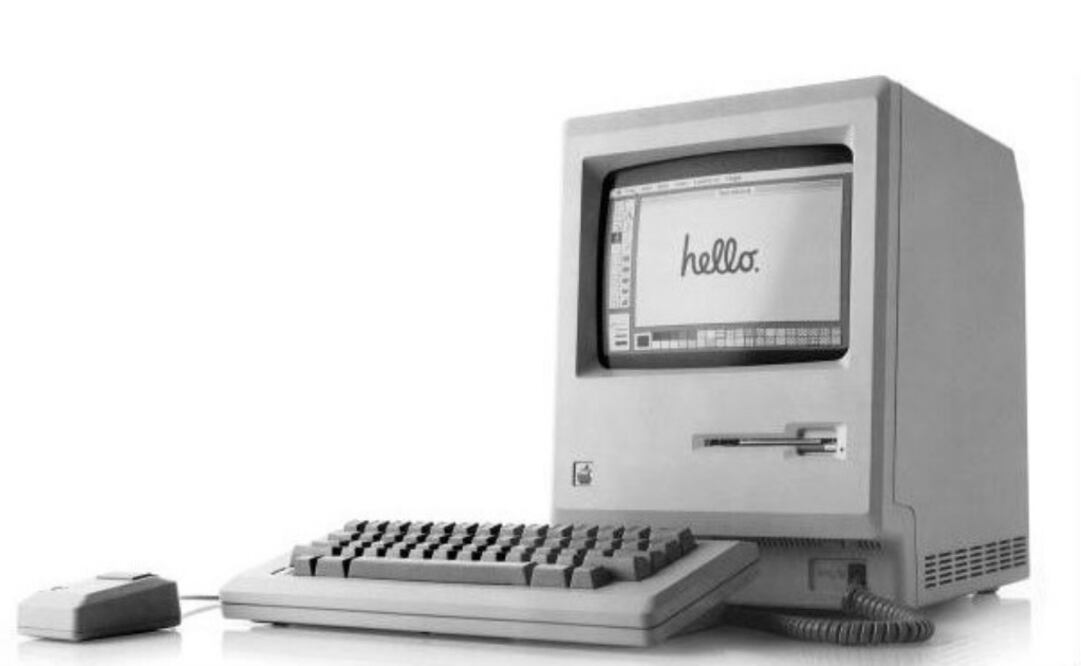 Con el lanzamiento de esta computadora durante el Súper Bowl XVIII, Apple fue una de las primeras en incorporar una interfaz gráfica de usuarios