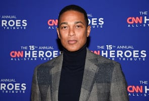 Arrestan al periodista Don Lemon tras manifestación antiinmigratoria; interrumpió un servicio religioso en Minnesota
