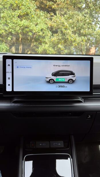 Es el primero auto eléctrico de Geely en México.