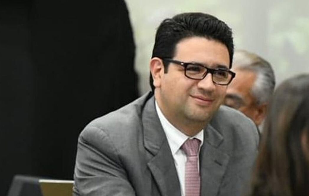 Juez ordena comparecer al senador electo Castañón Ramírez. Foto: Twitter @noecastanonr