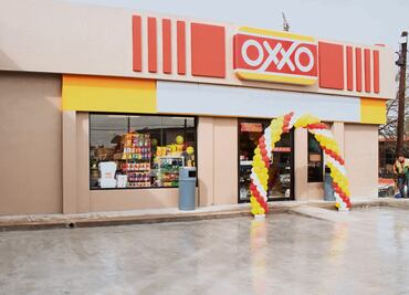 Población protege su dinero de asaltos con tiendas Oxxo