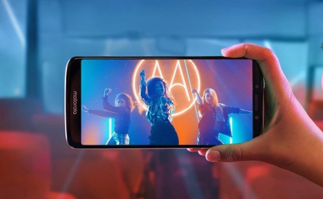 Posee una pantalla Max Vision de 5,3 pulgadas que brinda una vista expansiva, a la vez que su relación de aspecto de 18:9 te permite ver más de una sola cosa