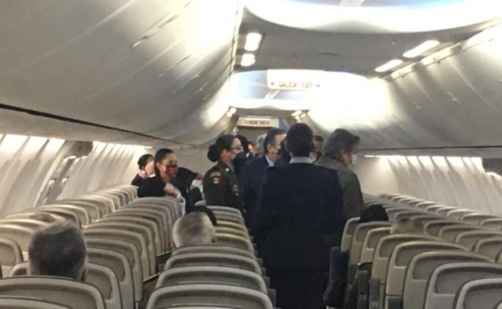 AMLO viaja en Boeing 737-800 para inaugurar la pista militar del Aeropuerto “Felipe Ángeles”