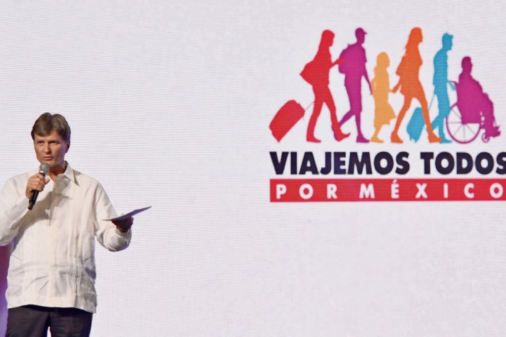 El secretario de Turismo, Enrique de la Madrid, dijo que no se va a ampliar este año el número de localidades incorporadas al programa Pueblos Mágicos (ARCHIVO EL UNIVERSAL)