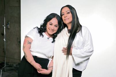 Lila Downs encara violencia con canción