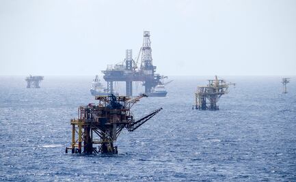 Petróleo mexicano sube a 45.84 dólares el barril, su mayor precio en casi 10 meses