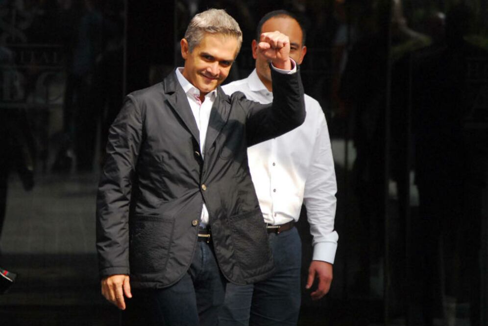 Mancera sale del hospital; retomará actividades próxima semana