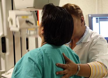 Mastografía, piedra angular de detección temprana de cáncer de mama: SSa