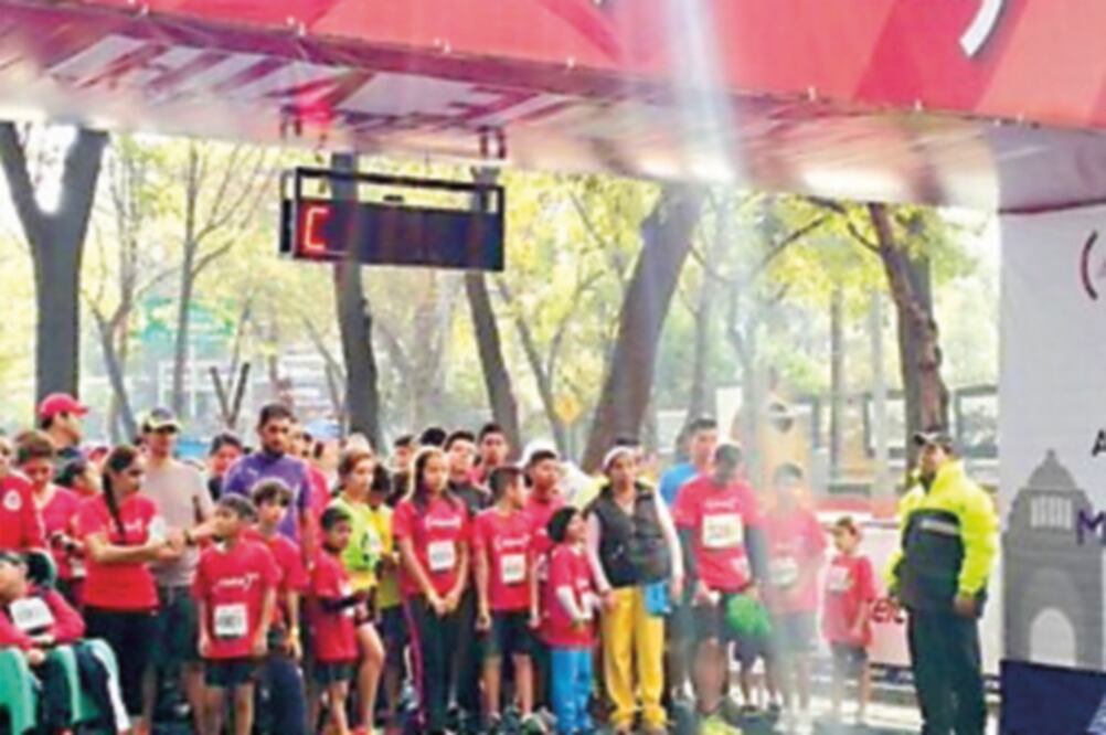 La salida de la competencia fue en Paseo de la Reforma (TOMADA DE TWITTER)