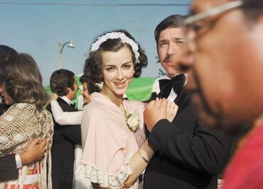 Yvonne Venegas crea desde el archivo de su padre