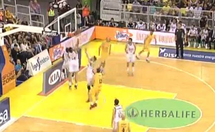 Real Madrid a 'semis' con doble-doble de Ayón