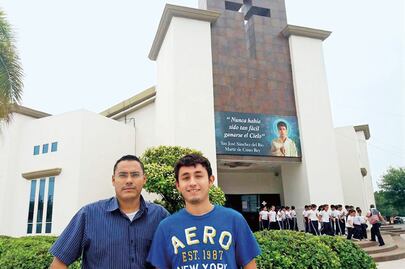 Pederastia. Buscan superar pesadilla y castigo para Padre Meño