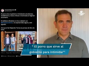 Exhiben fotos de joven que llamó racista a Lorenzo Córdova, con personajes de morena