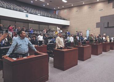 Congreso avala aumentar de 20 a 30 diputados