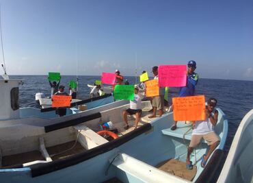 Pescadores protestan en Isla Mujeres; exigen freno a embarcaciones cubanas