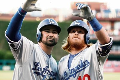 “Titán” iguala su récord jonronero