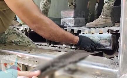 Aseguran en Mazatlán 1.5 toneladas de metanfetaminas a "La Chapiza", ocultas en doble fondo de tractocamión