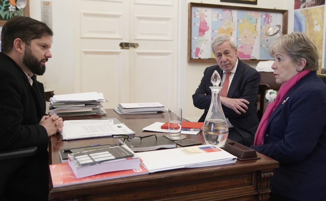 La canciller Alicia Bárcena sostuvo un encuentro con el presidente chileno, Gabriel Boric. Foto: SRE