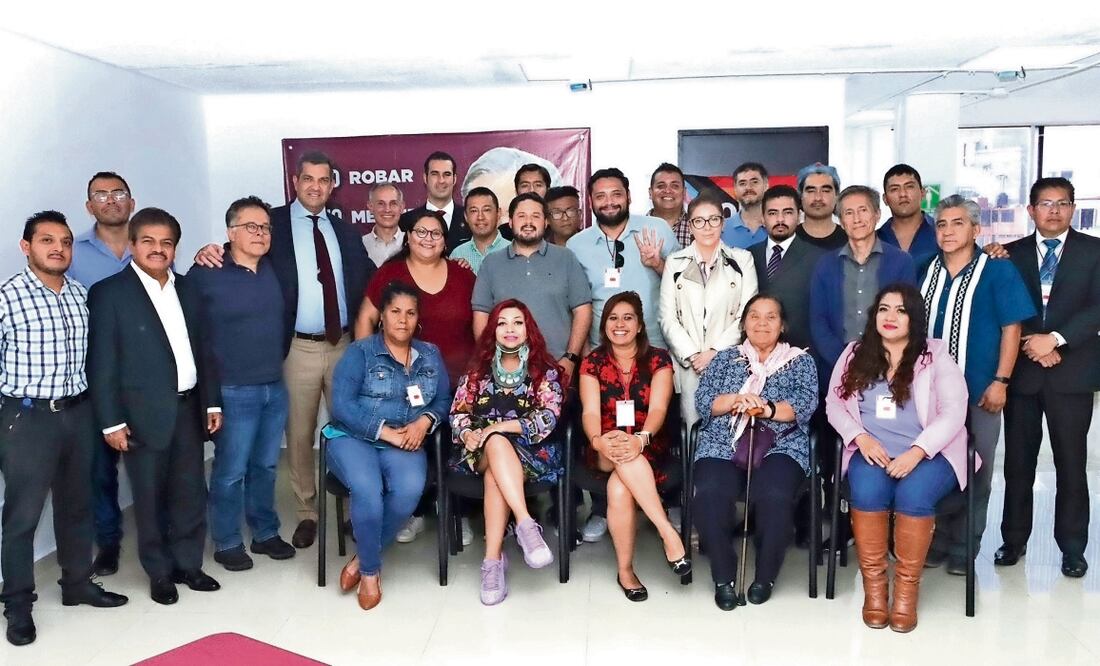 La dirigencia de Morena presentó los resultados de la encuesta de reconocimiento. Foto: Especial