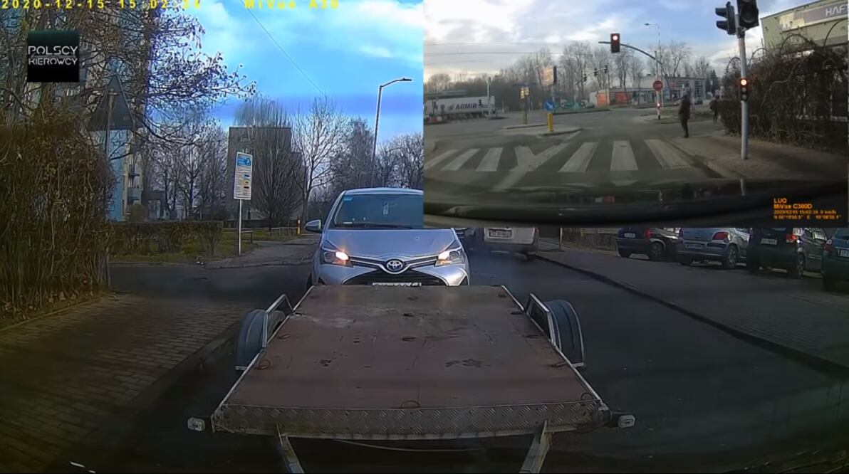 Conductor choca con el mismo remolque dos veces en solo un minuto