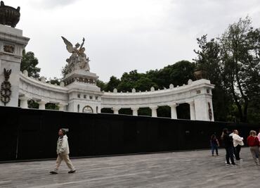 FOTOS: Amanecen monumentos y edificios amurallados por tercera marcha contra la gentrificación