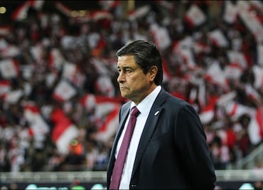 Luis Fernando Tena evita hablar del tema Víctor Guzmán