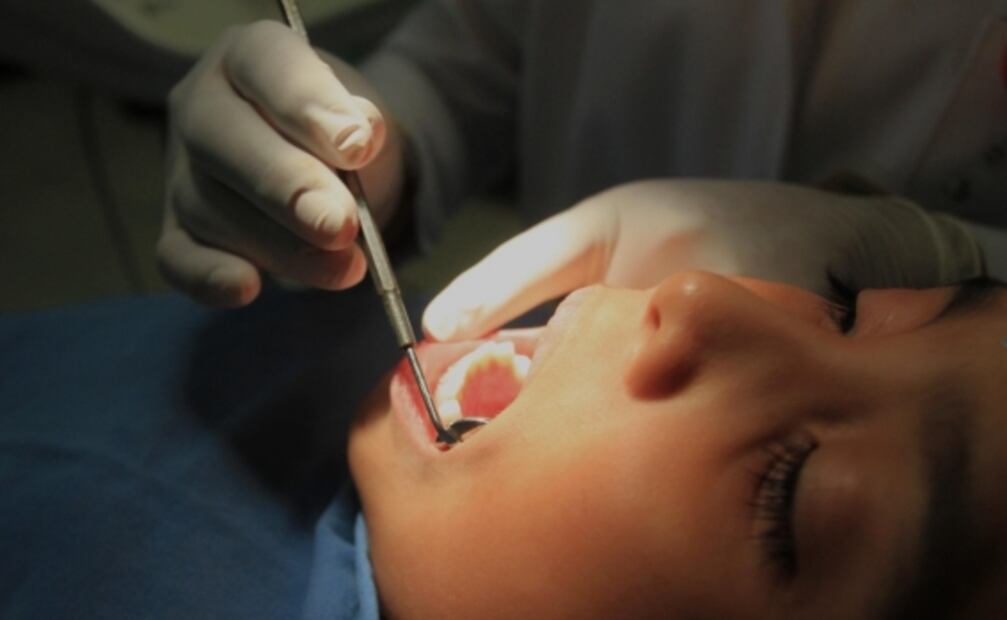  Descubren cómo es que los dientes perciben el frío