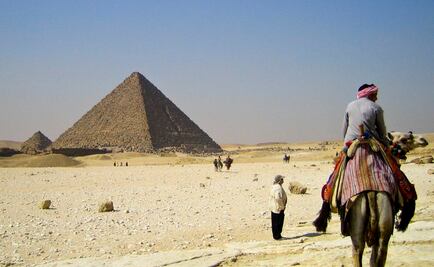 Estado Islámico amenaza con volar pirámides de Giza