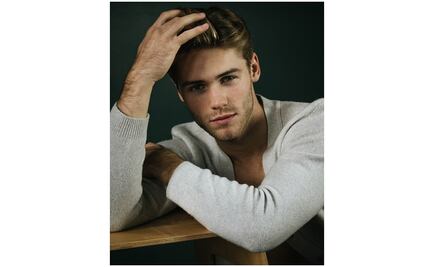 Modelo alemán hace colecta para niños de Cd. Juárez