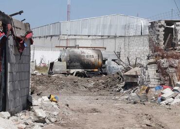 Sube a tres número de muertos por explosión de ducto en Puebla