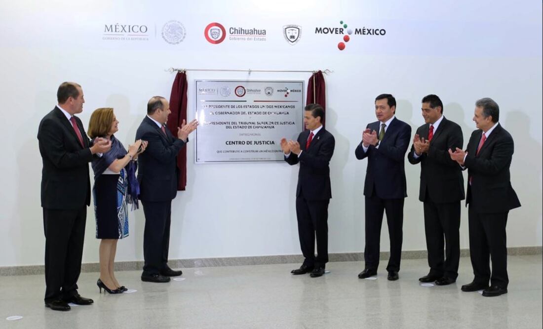 El titular de Segob acompañó al presidente Enrique Peña Nieto en la inauguración de instalaciones judiciales en Chihuahua. /Tomada de Twitter