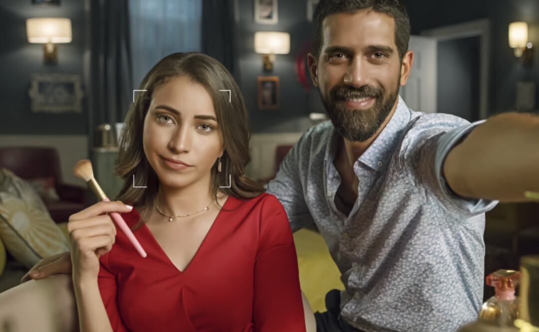 La fotografía fue publicada en el Instagram de Sarah Elshamy, actriz del comercial, sin embargo, la imagen ya ha sido eliminada de la cuenta