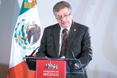 Sin hemodiálisis y sin papel... así deja Kiko Vega a BC