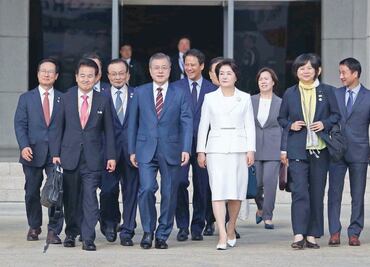 Líderes coreanos reactivan diálogo