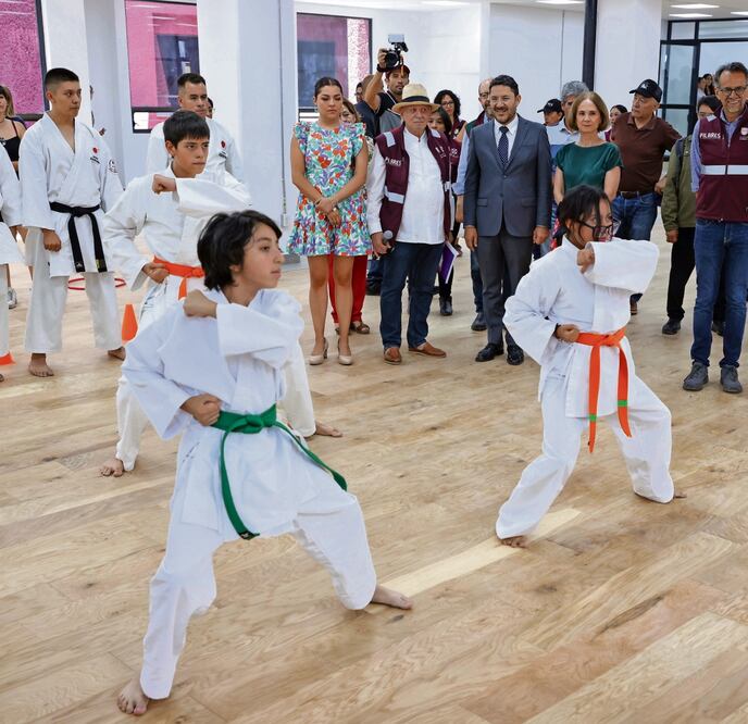 El Pilares El Parián cuenta con actividades como karate, entre otras. Foto: Especial