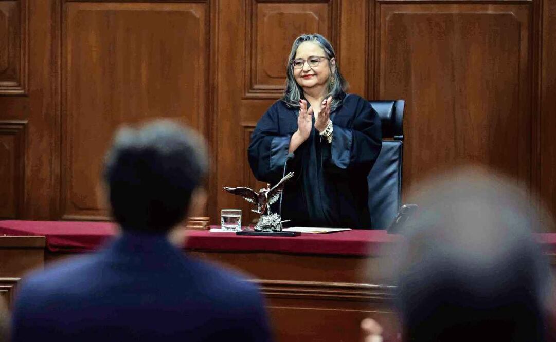 La ministra Norma Piña presumió los logros durante su presidencia —que debió concluir en 2026— y subrayó que en los últimos dos años y medio la Judicatura trabajó sin descanso en condiciones de adversidad sin precedente. Foto: Diego Simón Sánchez / EL UNIVERSAL