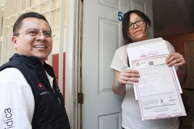 Ofrecen testamentos para adultos mayores 