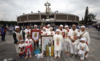 “Es un camino largo, pero con amor lo hace uno”; peregrinos de diversos estados comienzan a llegar a la Basílica de Guadalupe
