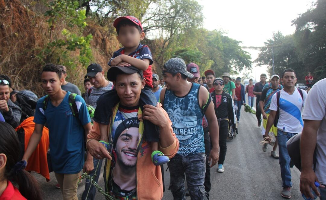 En el contingente participan ciudadanos de Honduras, El Salvador, Nicaragua y Guatemala, que huyen de la pobreza y la violencia de sus países (FOTO: MARÍA DE JESÚS PETERS. EL UNIVERSAL)