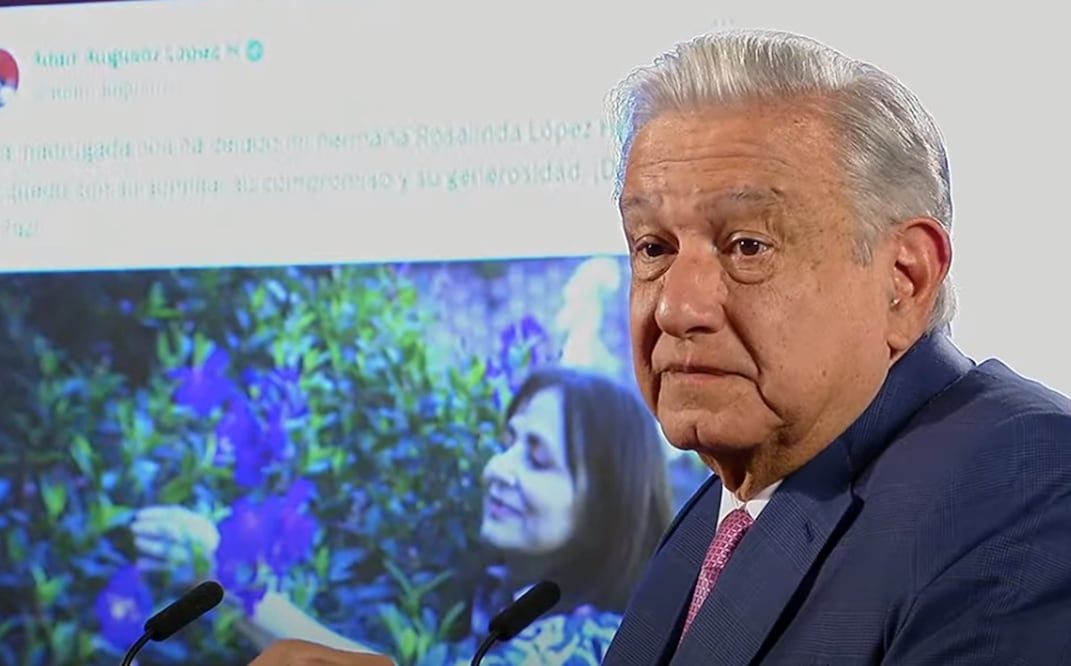 El presidente Andrés Manuel López Obrador expresó su pésame por el fallecimiento de Rosalinda López Hernández, hermana del exsecretario de Gobernación, Adán Augusto López Hernández. Foto: especial