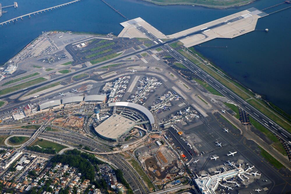 Aeropuerto LaGuardia en Nueva York (Foto: Reuters/Archivo)