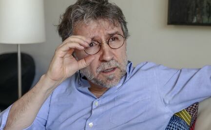 "La poesía", el nuevo libro de Fernando Fernández, rinde homenaje a David Huerta