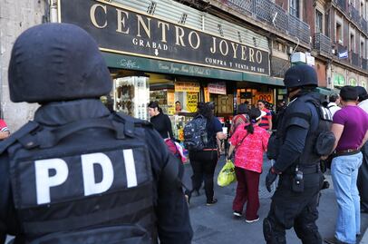 Aseguran 107 relojes en operativo de joyerías del Centro