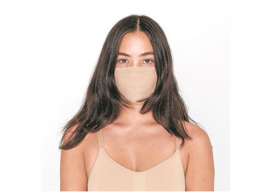 Los cinco modelos de cubrebocas de Kim Kardashian combinan con el color de las fajas de su marca. FOTOS: INSTAGRAM Y CORTESÍA