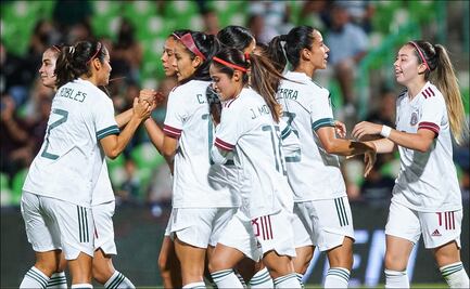 La Selección Mexicana Femenil goleó a Perú en el Estadio Corona