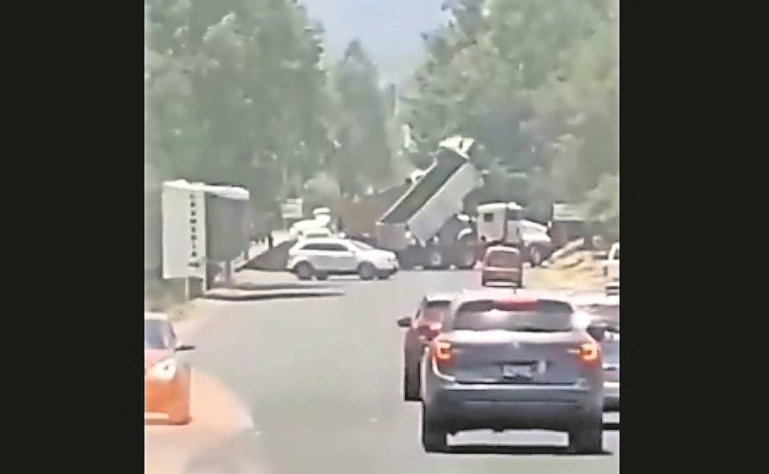 Grupos de la delincuencia organizada se enfrentaron en el municipio de Mazamitla; dejaron tres personas muertas. Foto: TOMADA DE VIDEO 